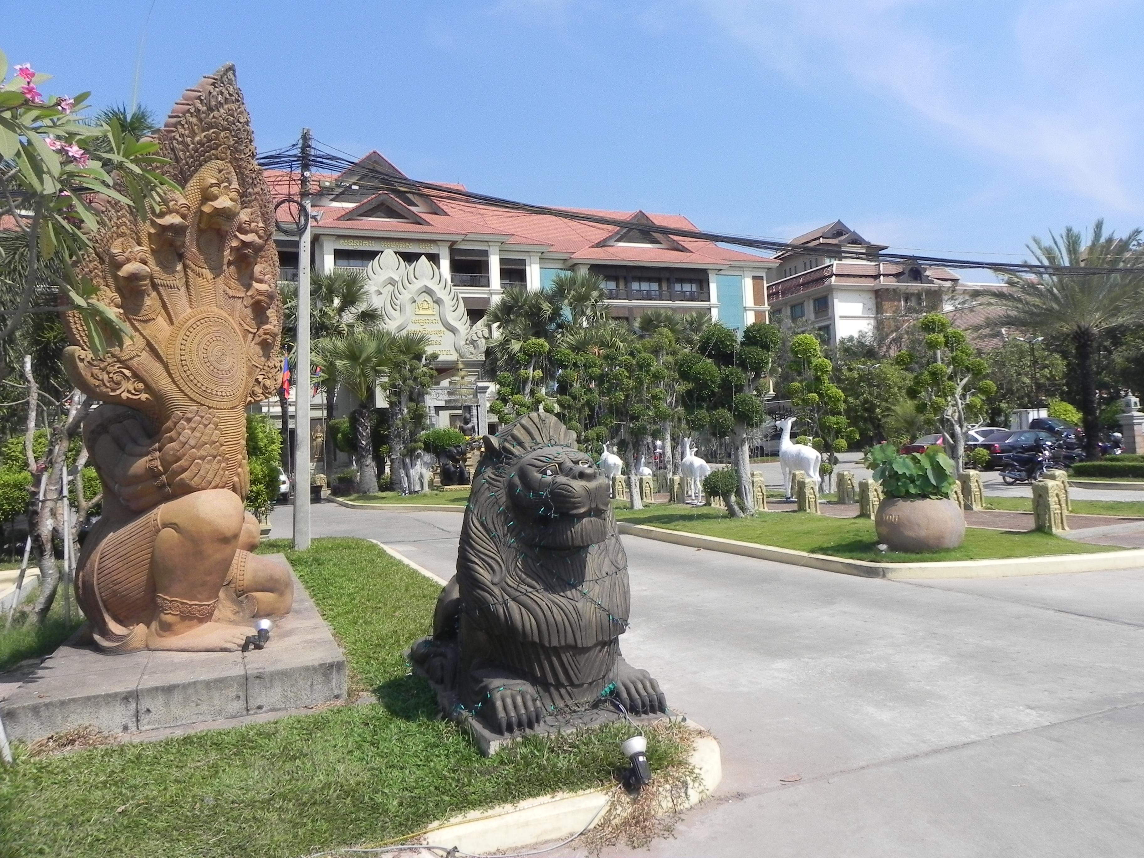 Hotel Empress Angkor &