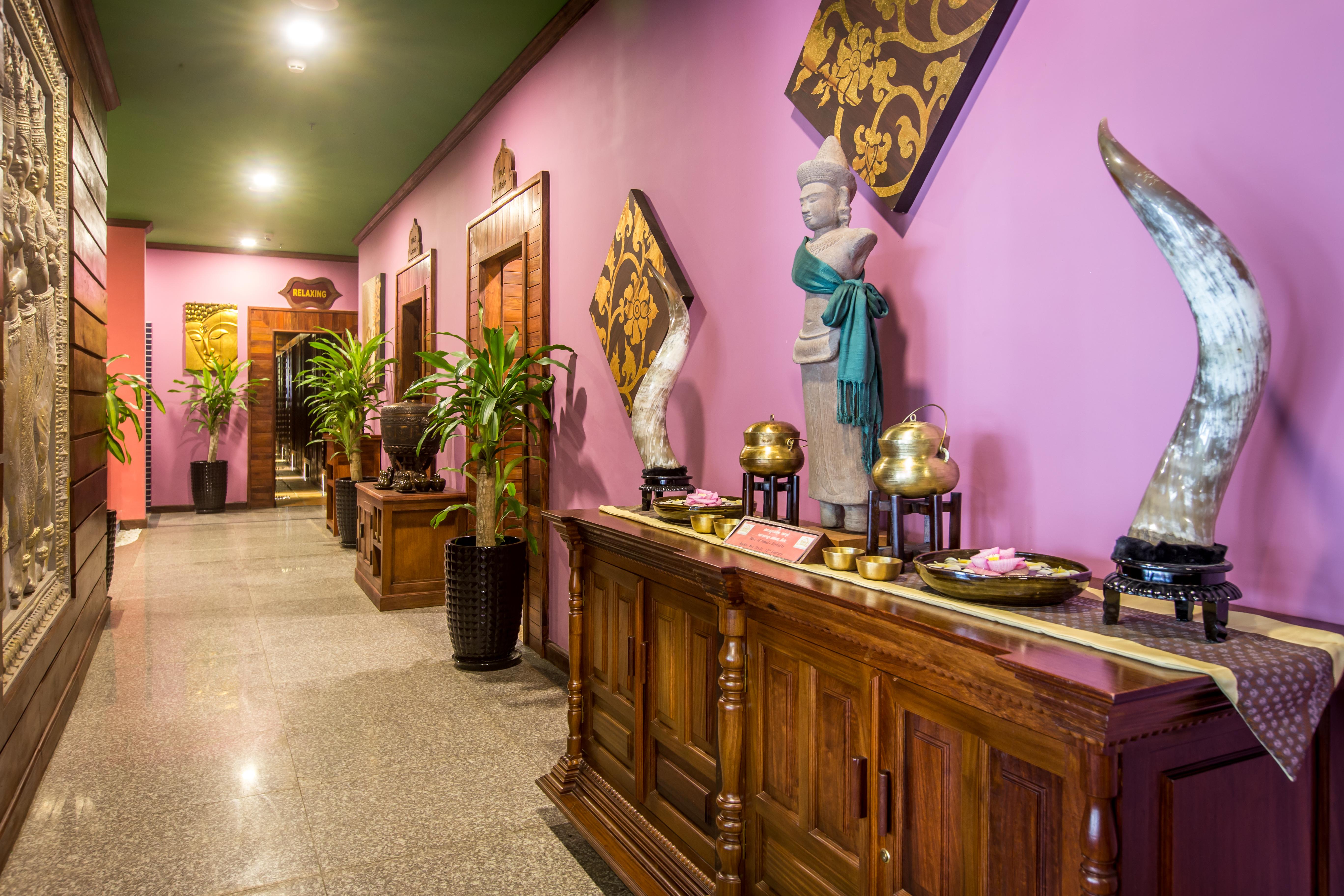 Hotel Empress Angkor & 5*