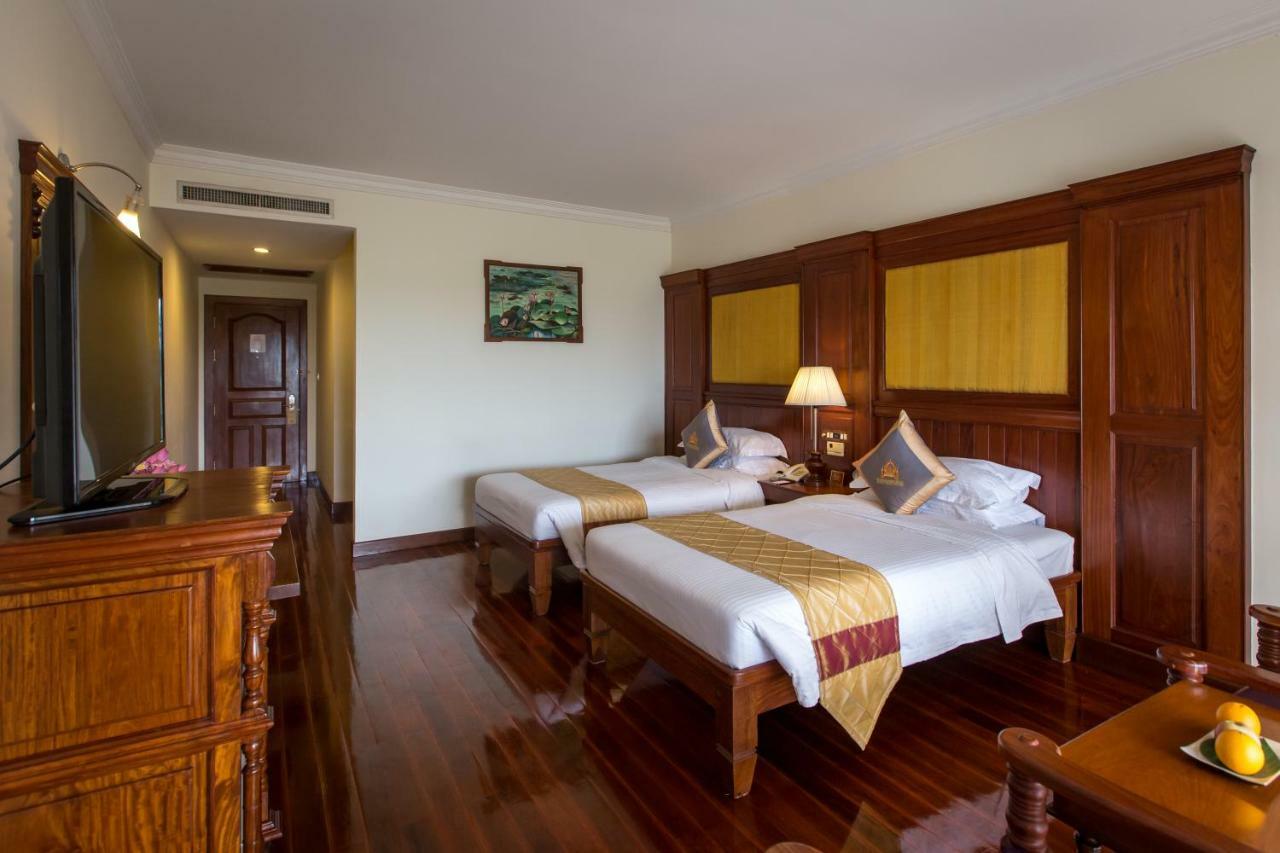 Empress Angkor & Khách sạn 5*