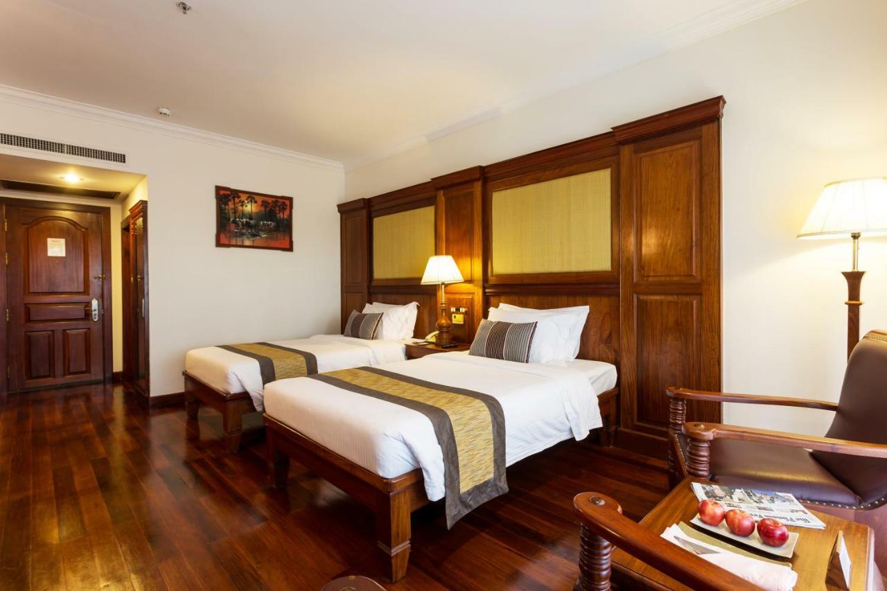 Empress Angkor & Hotel